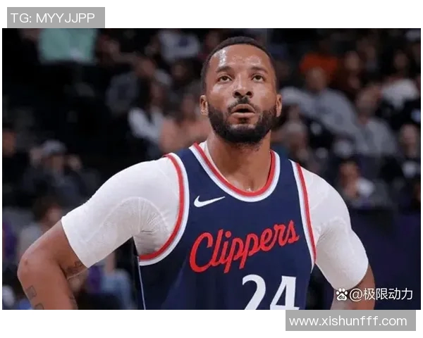 快船与勇士激战正酣文字直播全程回顾精彩瞬间与球员表现分析