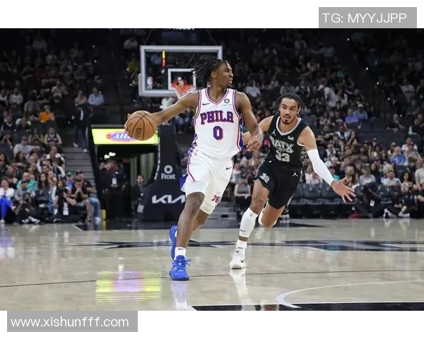 马刺与76人激战12月8日谁能在这场对决中笑到最后